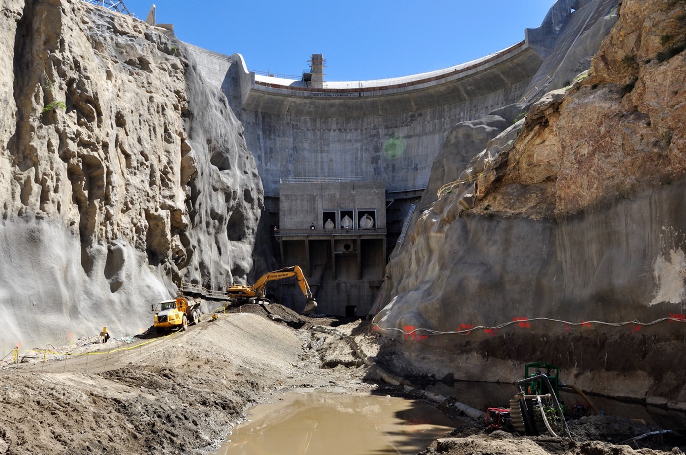 Big Tujunga Dam Under Construction